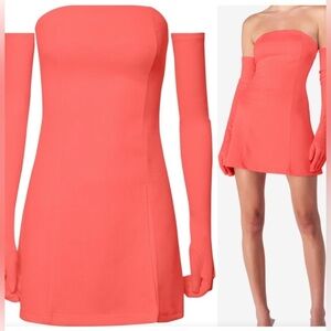 NWOT‎ Miscreants Cupid Coral Mini w/ gloves • US 2